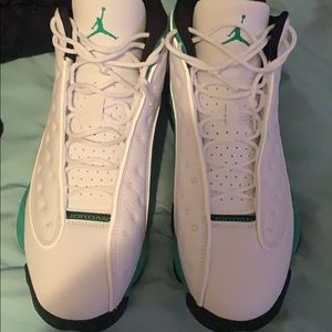 Jordan retro 13 lucky green white and black